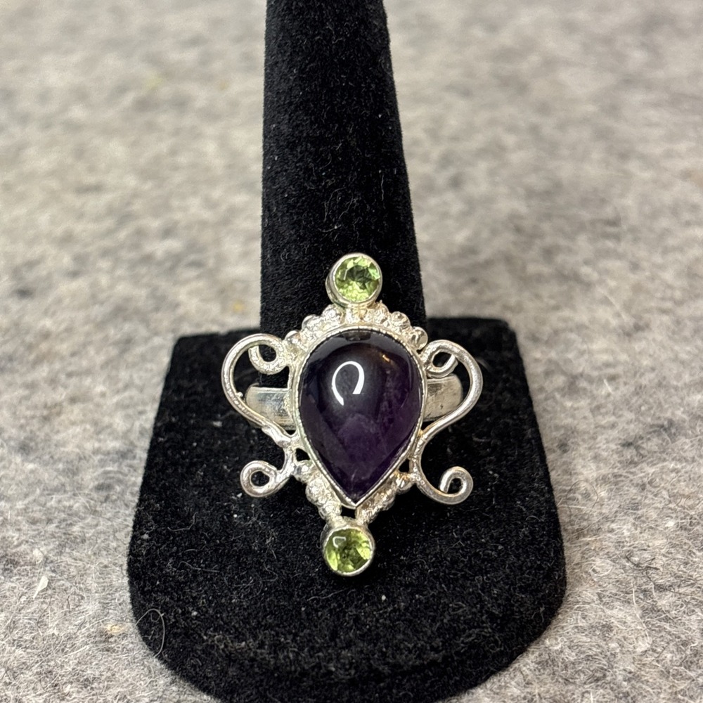 Sterling Silver 925 Amethyst Ring Green Glass Accents Size 9 Ornate Scrollwork